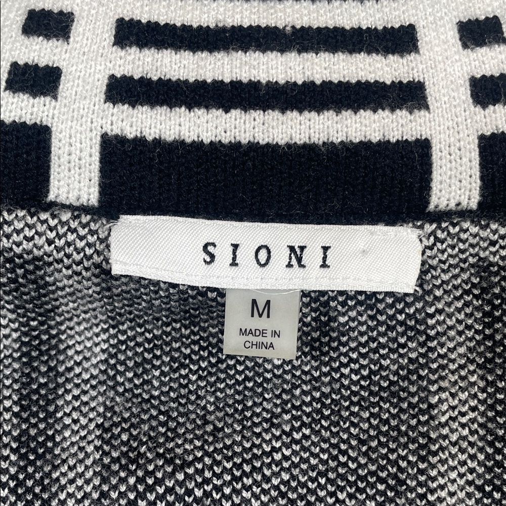Sioni Plaid Pattern Long Sweater Cardigan‎ Jacket Double Pocket, Button Closure. - Picture 2 of 5